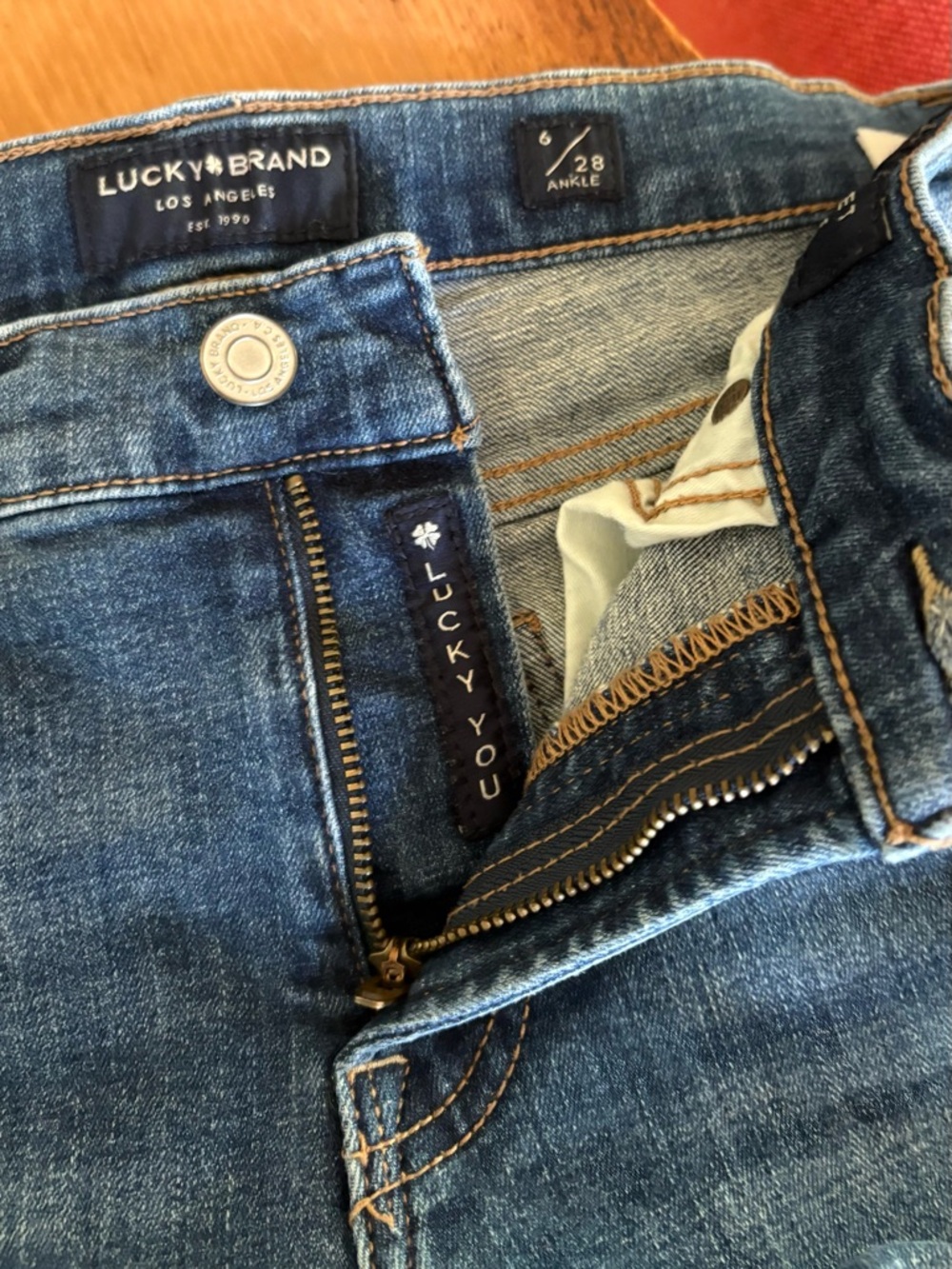 Lucky Brand jeans size 6